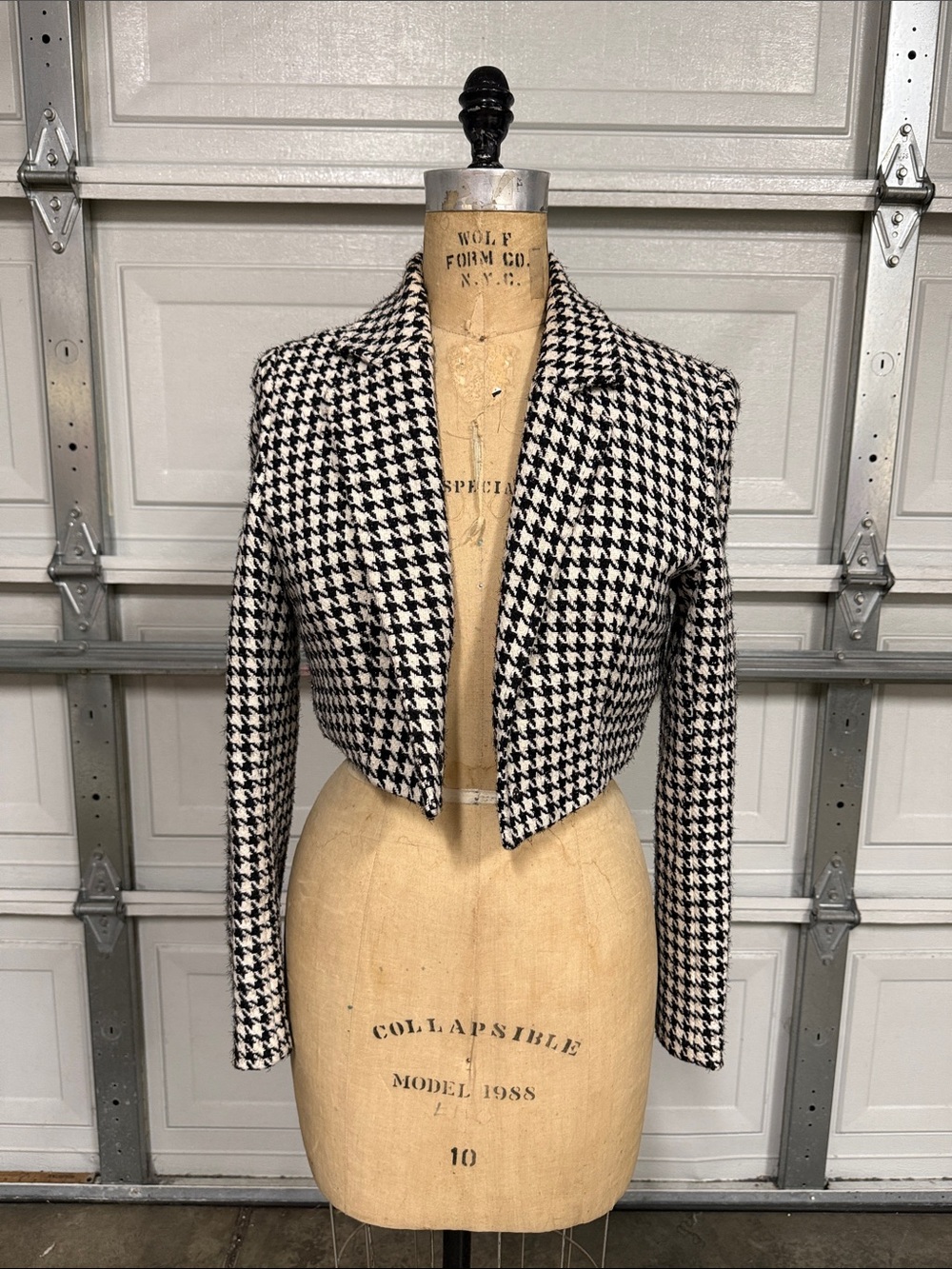 Cropped Houndstooth Jacket - Black & White Women's Coat
